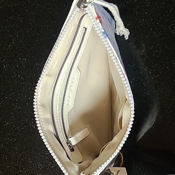 🌸Rae Dunn Momma Wristlet Pouch - Picture 4 of 6